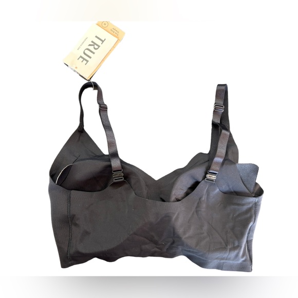 TRUE & CO. Black triangle convertible wirefree pullover soft bra size medium NWT - Picture 3 of 10